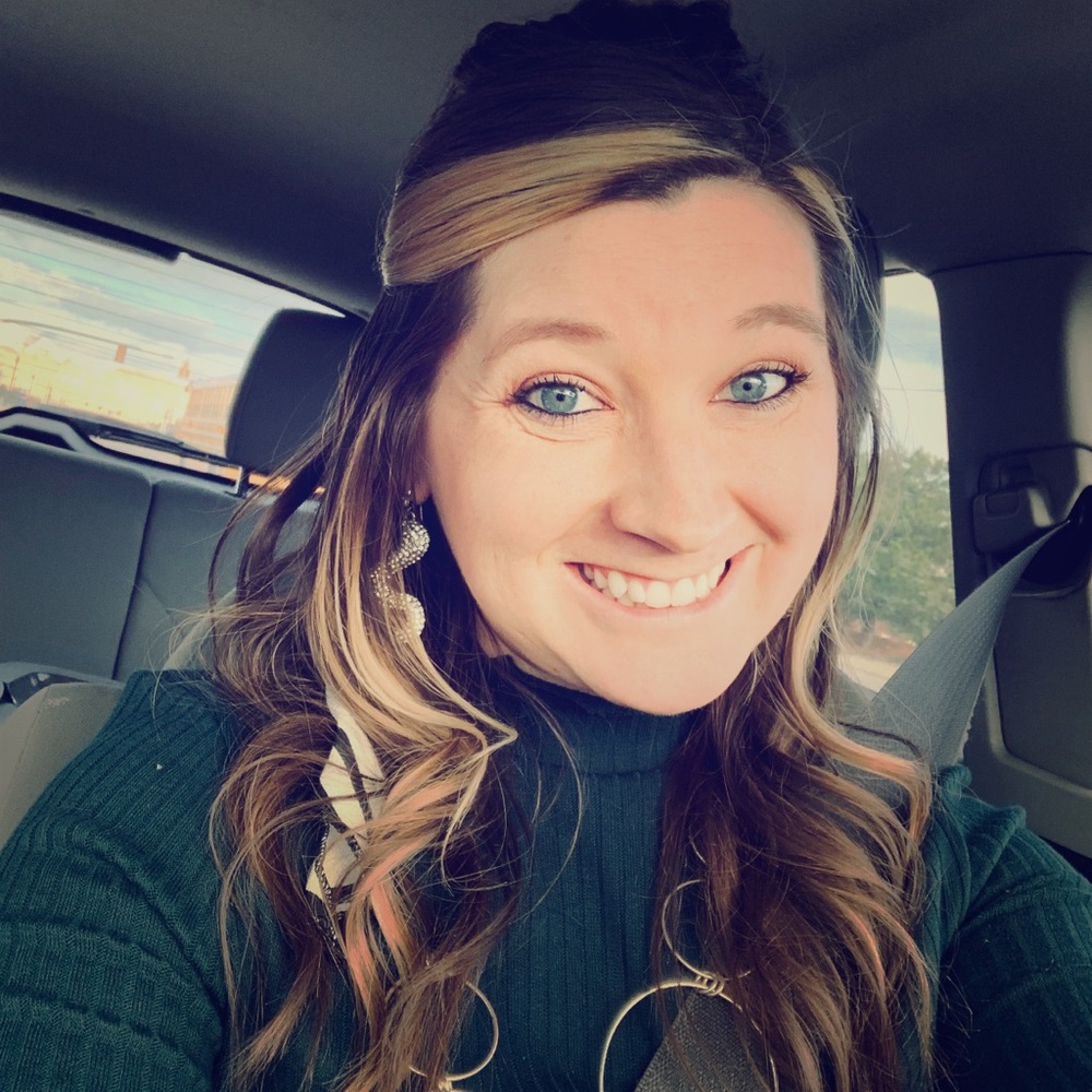 Meet your Posher, Jade